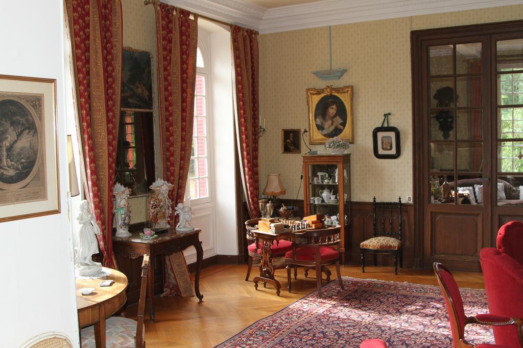 Bed and Breakfast Chateau Du Breuil Gevrolles Exterior foto